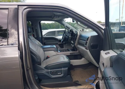 2022 Ford F-250 Limited z USA, uszkodzony, nr VIN 1FT7W2BT7NED28249